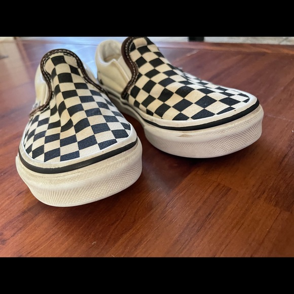 Size 10 kids vans. - Picture 3 of 4